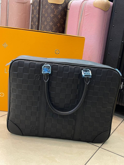 Портфель Louis Vuitton