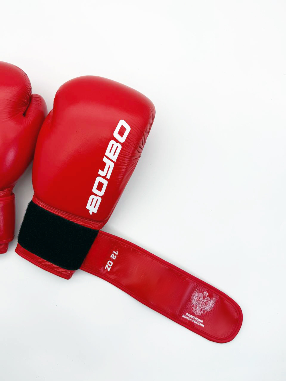 Перчатки боксерские BoyBo TITAN, IB-23 (одобрены ФБР) красный