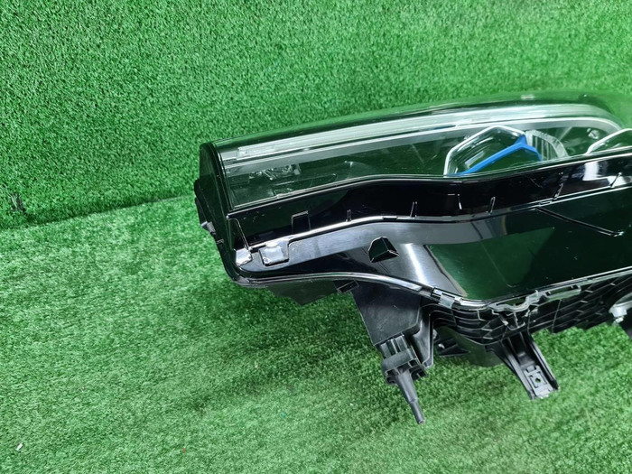 Фара левая BMW X7 G07 (2019-2022) Laser Light