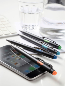 Алюминиевая шариковая ручка BLACK BEAUTY Красный