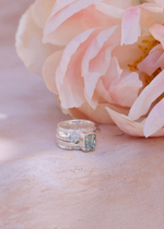 Кольцо «Мозаик» раф прямоугольный с зеленым кварцем и ромбом белый циркон