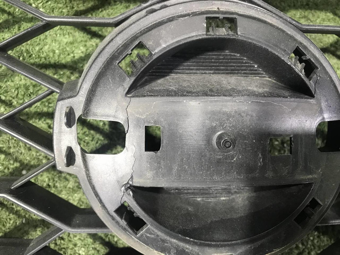 Решетка радиатора Nissan Terrano 3 D10 (2014-2022)