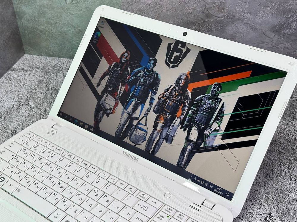 15.6" Уценённый ноутбук Toshiba c850-c2w (1366x768,Intel Core i3-2370M, RAM 4ГБ,SSD 128ГБ, Intel HD Graphics 3000, Win 10Pro)