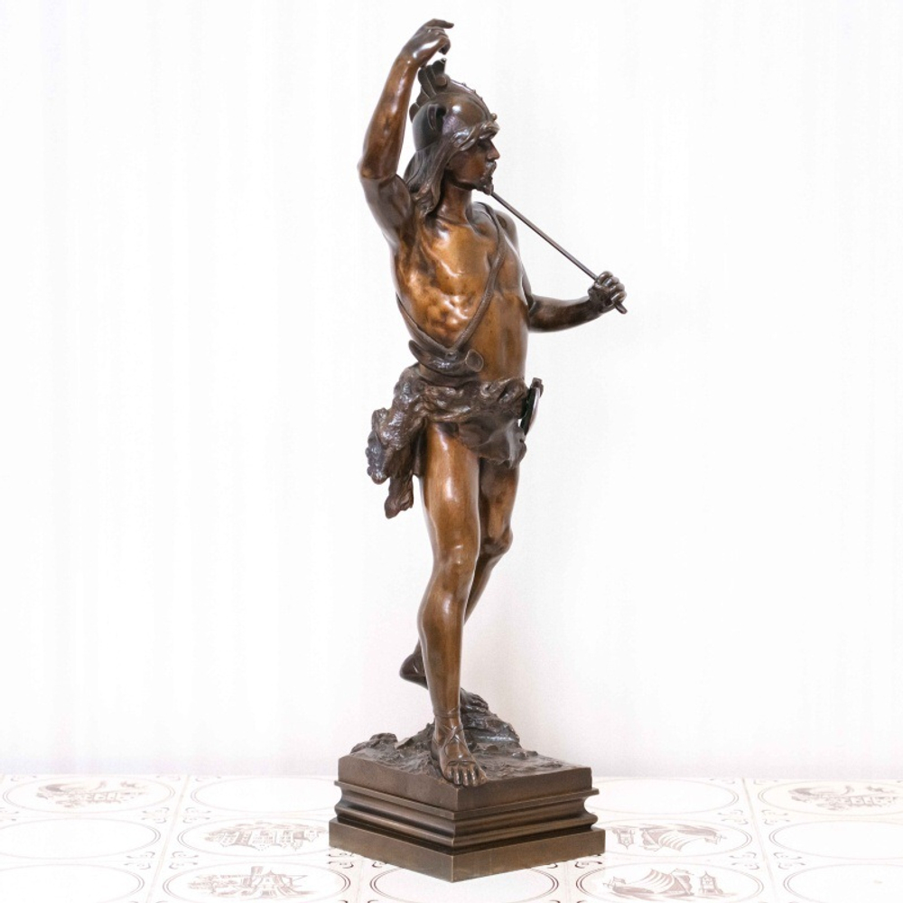 Бронзовая  скульптура  «Галльский воин»