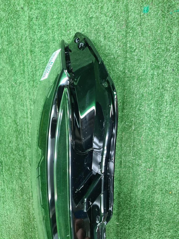 Стекло фары левое VW Tiguan 2 (2016-2020)