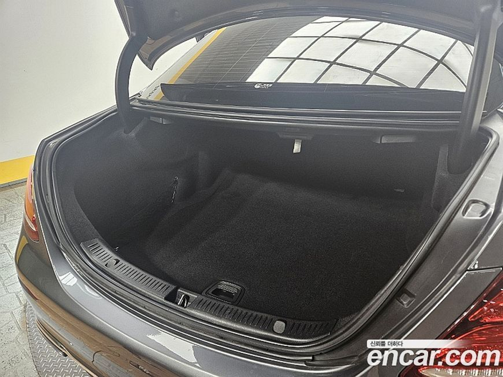 Mercedes-Benz E-Class W213 E220d Avangarde (07.2020)