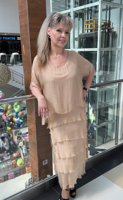 Итальянское платье с шифоновой "рванкой" цвета золота