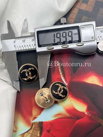 Пуговицы Шан. Черные золото матовые