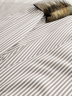 Постельное белье сатин Milky Garden "Мэри (компаньон)" 2-спальное Наволочка 50x70 см 2 шт Простынь на резинке 160x200 см Пододеяльник 175x215 см