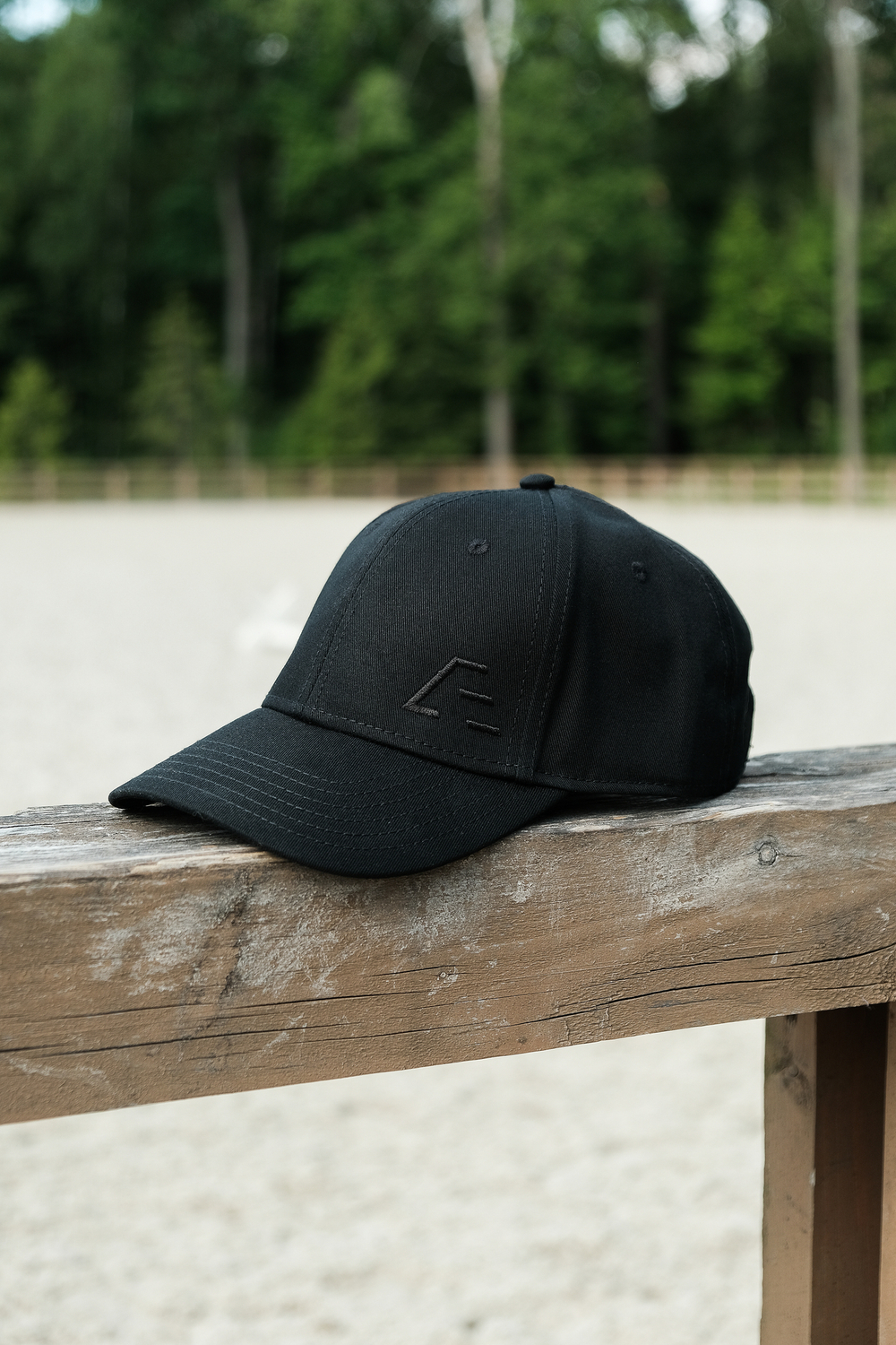 HAT CLASSY BLACK&BLACK
