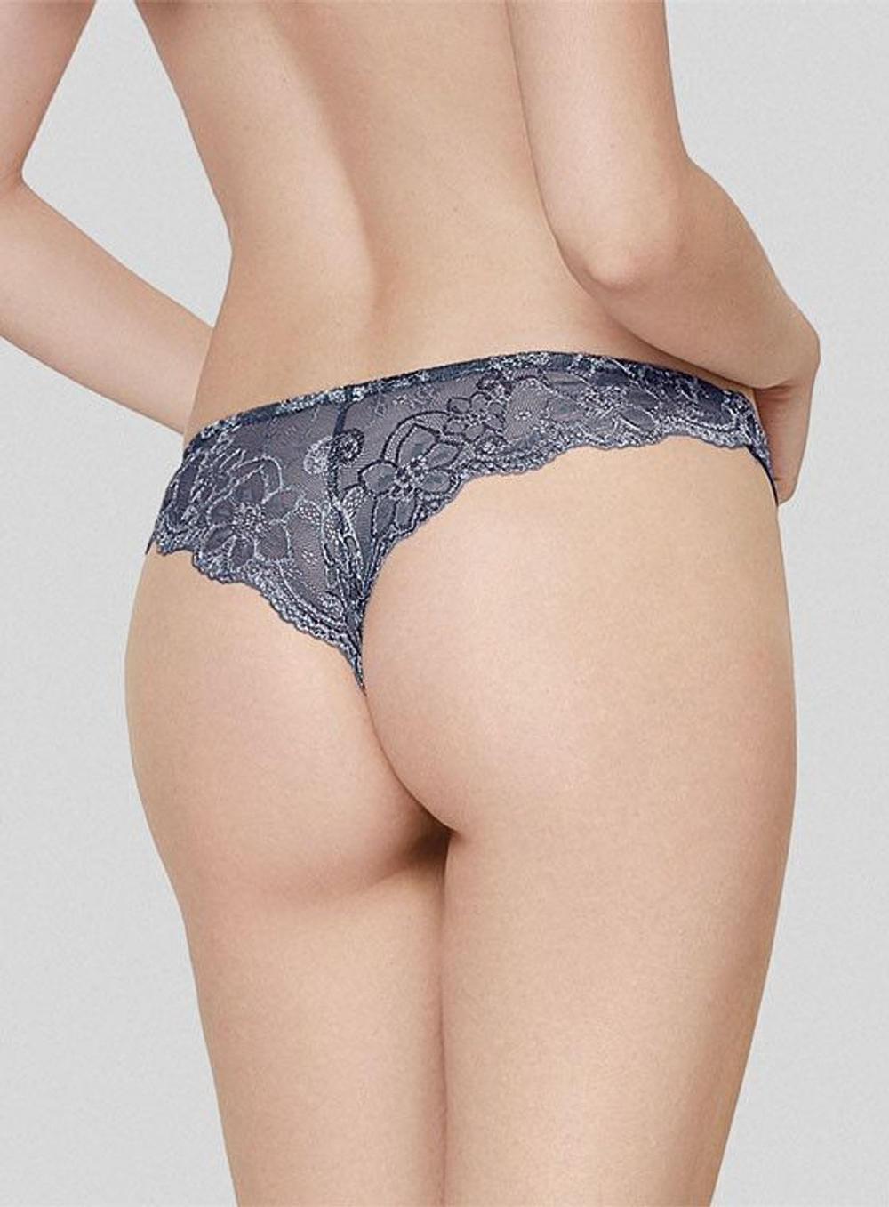 Нежные кружевные трусики-бразилиана (Размер: 2 размер) (Цвет: коричневый)