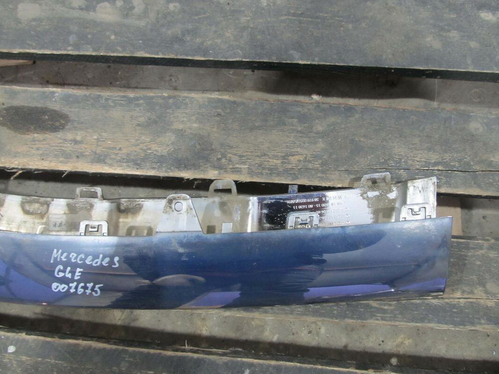 Накладка переднего бампера Mercedes GLE (C292) 15-19 Б/У Оригинал A2928852200