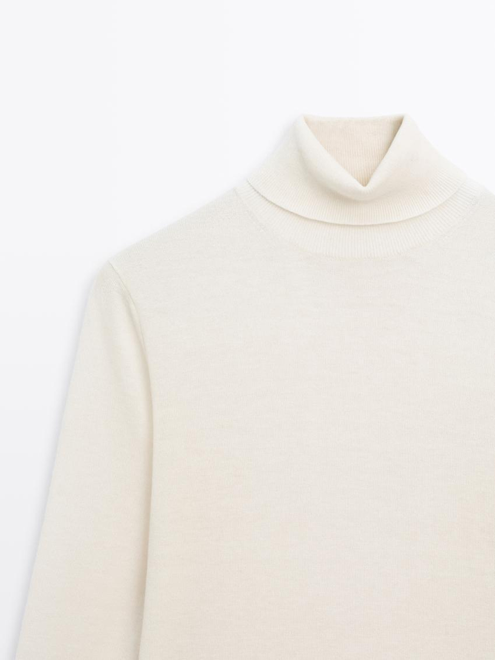 Massimo Dutti Свитер из смесовой шерсти с высоким воротником, натуральный, кремовый