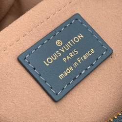 Louis Vuitton Troca MM