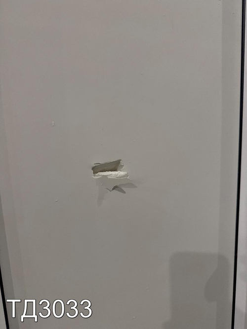 Дверь пластиковая входная Б/У 2000(в) x 540(ш)