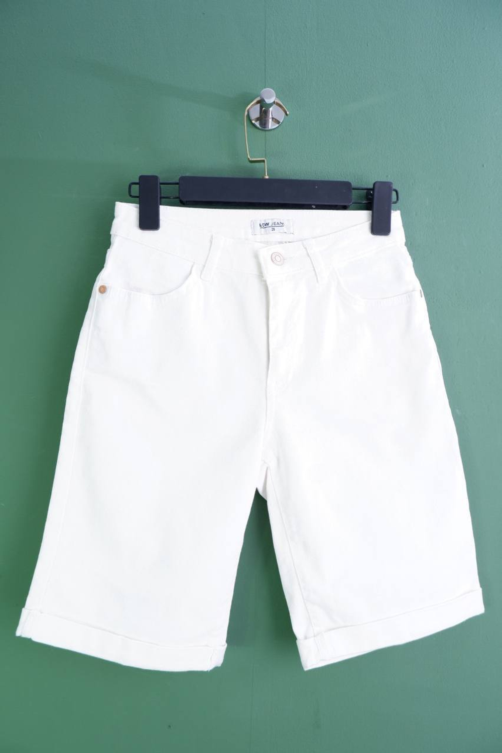 Шорты LC Waikiki светлые джинсовые, маркировка 28, визуально на 44 размер