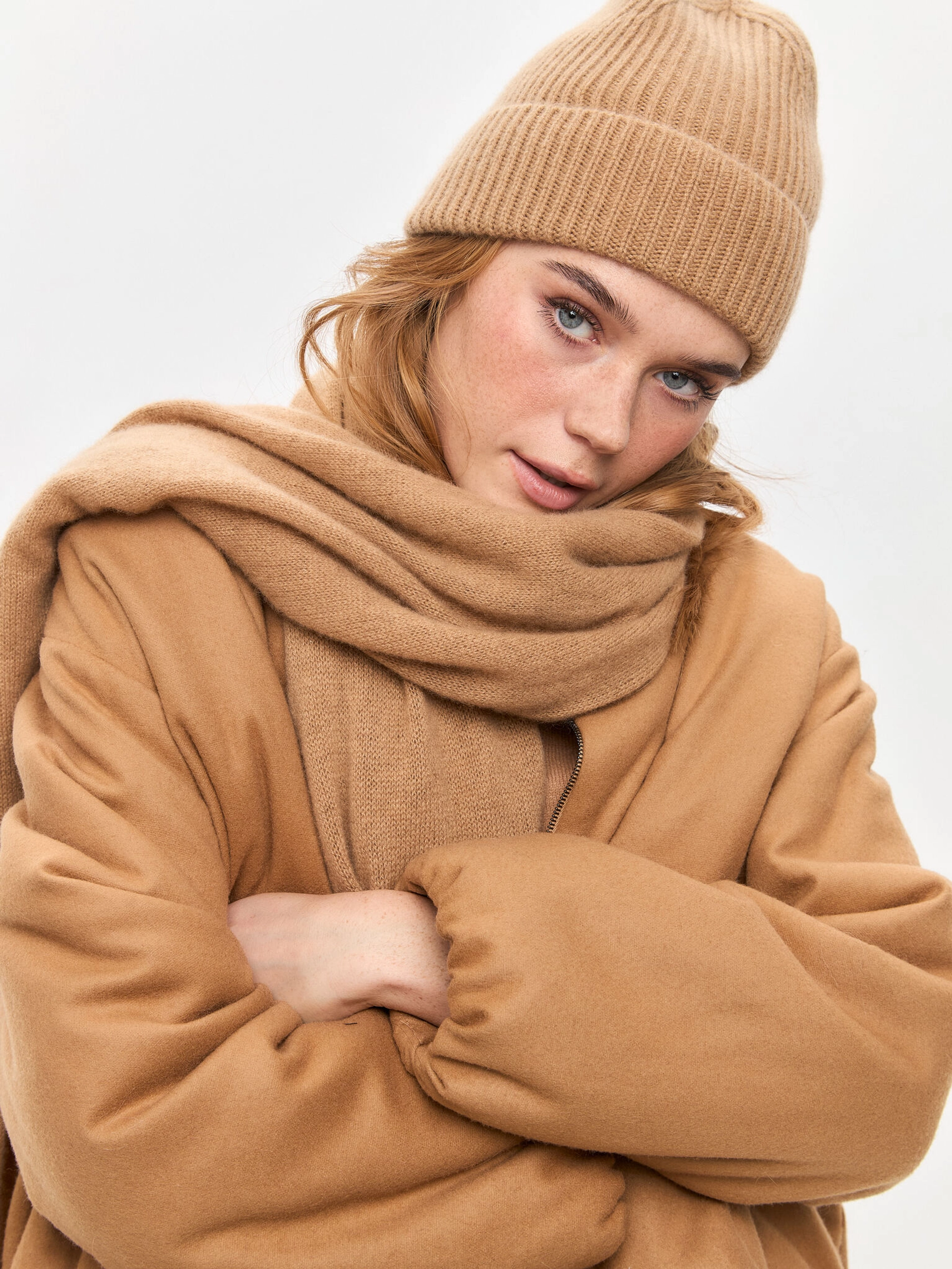 Шапка из кашемира