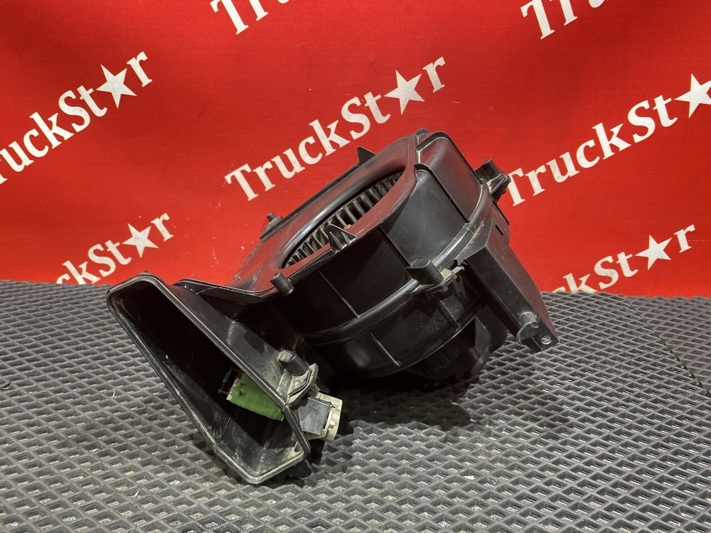 Моторчик отопителя