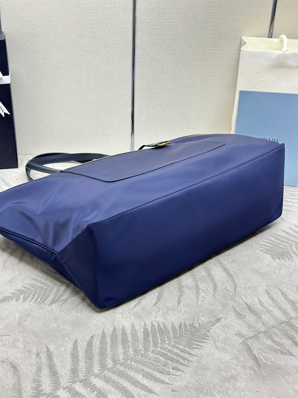 Prada Re-Edition 1978 Large Tote Bag