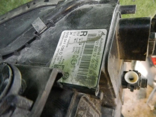 Битая Фара правая VW Tiguan 2 (2016-2020) LED