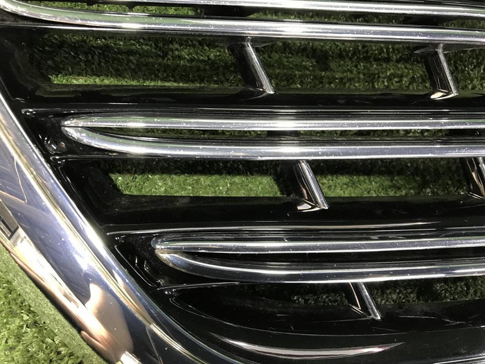 Решетка радиатора Mercedes S W222 (2017-2020) Maybach