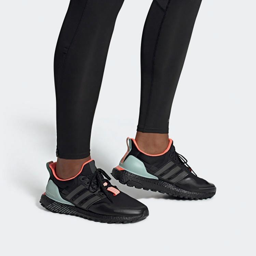 Кроссовки Adidas Ultraboost Guard
