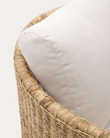 Кресло Xoriguer из ротанга и массива эвкалипта