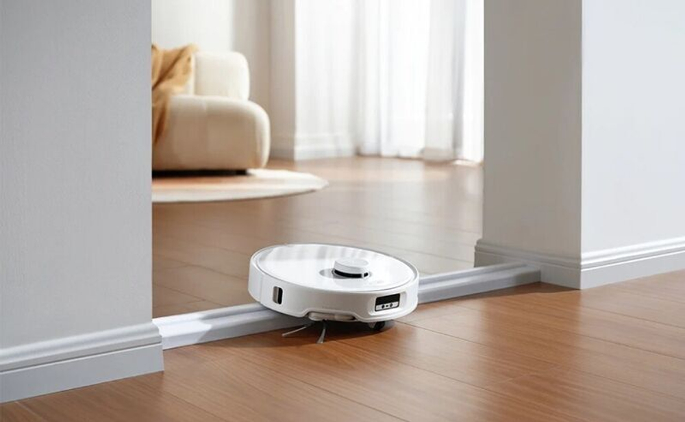 Робот-пылесос Roborock Qrevo EdgeC с многофункциональной станцией самоочистки - черный