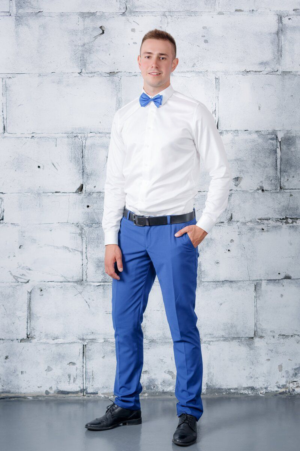 Брюки мужские для мальчика подростковые зауженные ярко-синие XS S 44