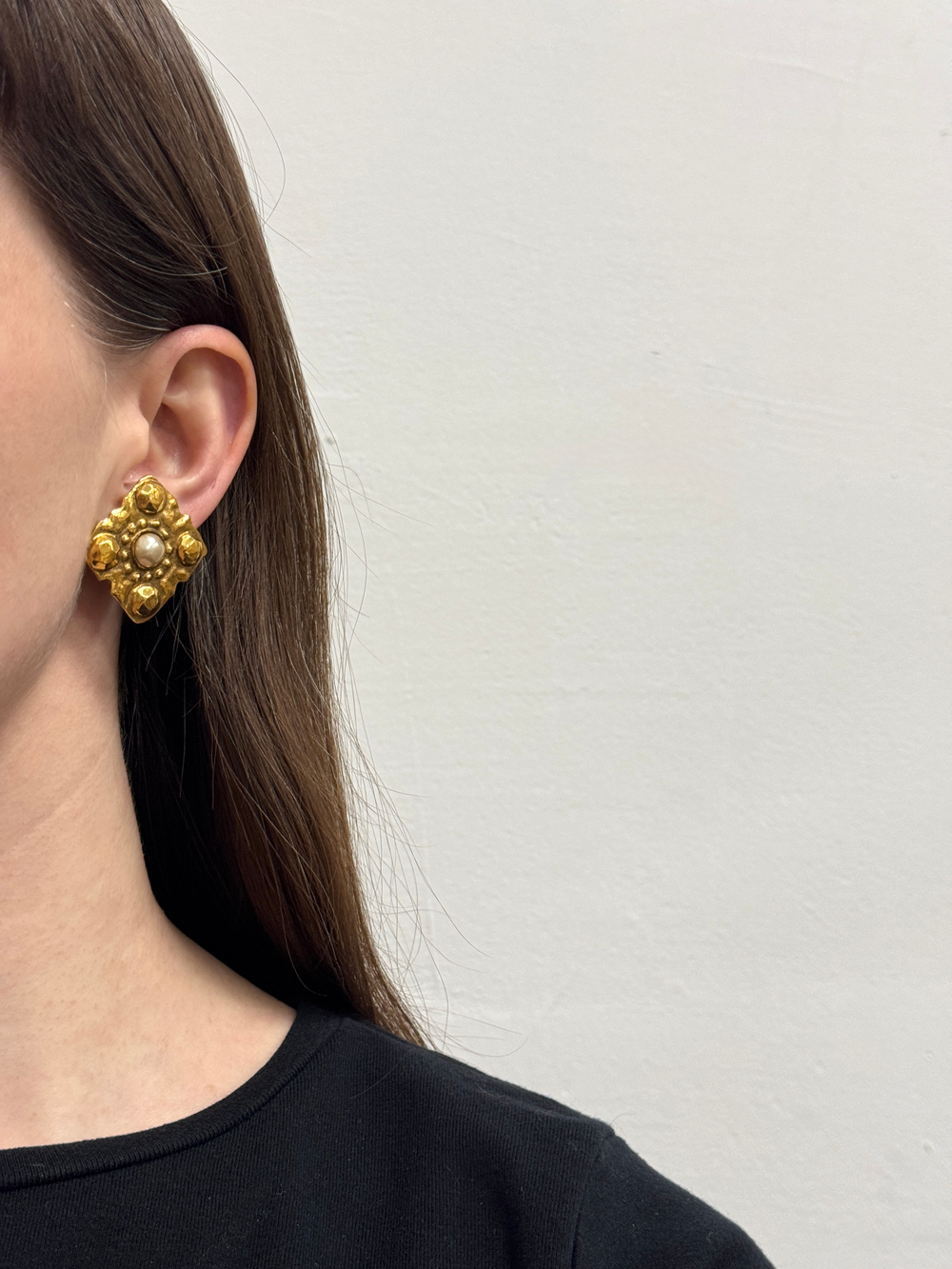 Клипсы Ромбы с «жемчугом» Chanel