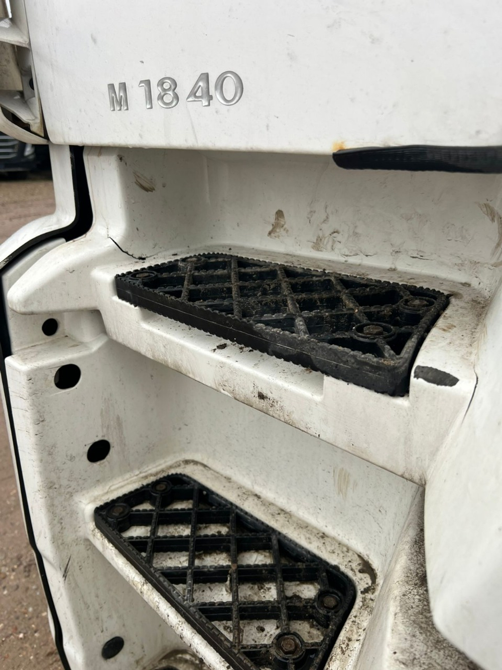 КамАЗ 5490 4x2 Седельный тягач 5490-023-87(S5) (Дизельный, 12,0 л, 401 л.с., АТ)