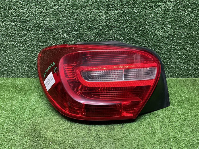 Фонарь левый Mercedes A W176 (2012-2015)