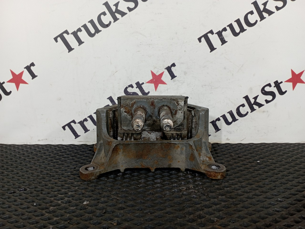 Подушка двигателя задняя 2023г.