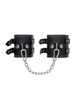 Оковы с двумя ремнями и красной подкладкой