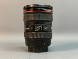 Canon EF 24-105mm 4L IS USM царапины