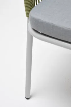 "Лион" стул плетеный из роупа, каркас из стали светло-серый (RAL7035) муар, роуп салатовый меланж круглый, ткань светло-серая