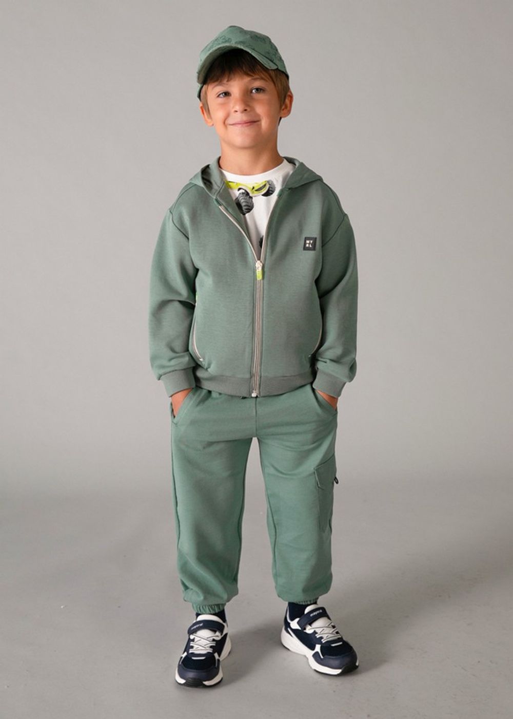 толстовка на молнии