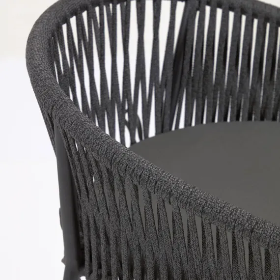 Полубарный стул Yanet черный