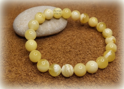 Янтарный браслет шарик
