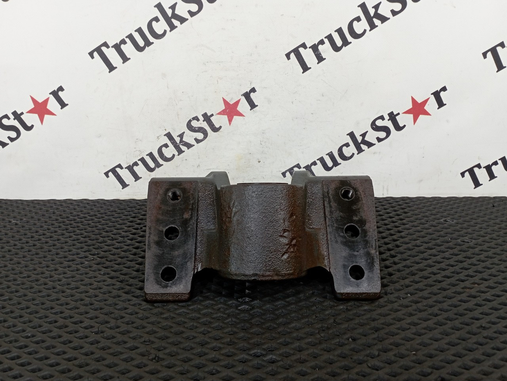 Кронштейн передней рессоры