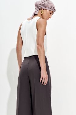 Брюки палаццо свободные с защипами графитового цвета