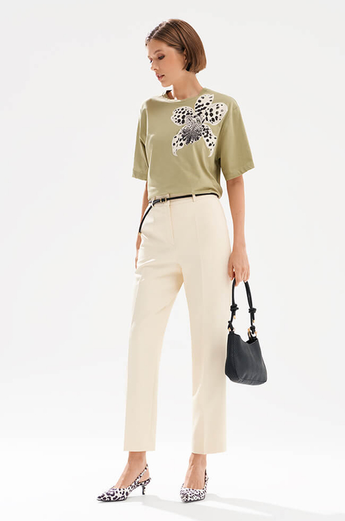 23605 Футболка женская (травяной)