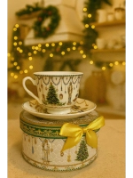 новогодняя чашка и блюдца щелкунчик