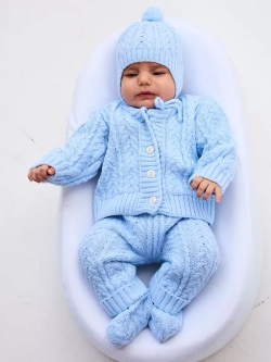 Вязаный костюм для малыша