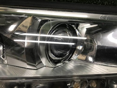 Битая Фара правая Land Cruiser 200 (2015-2021) LED