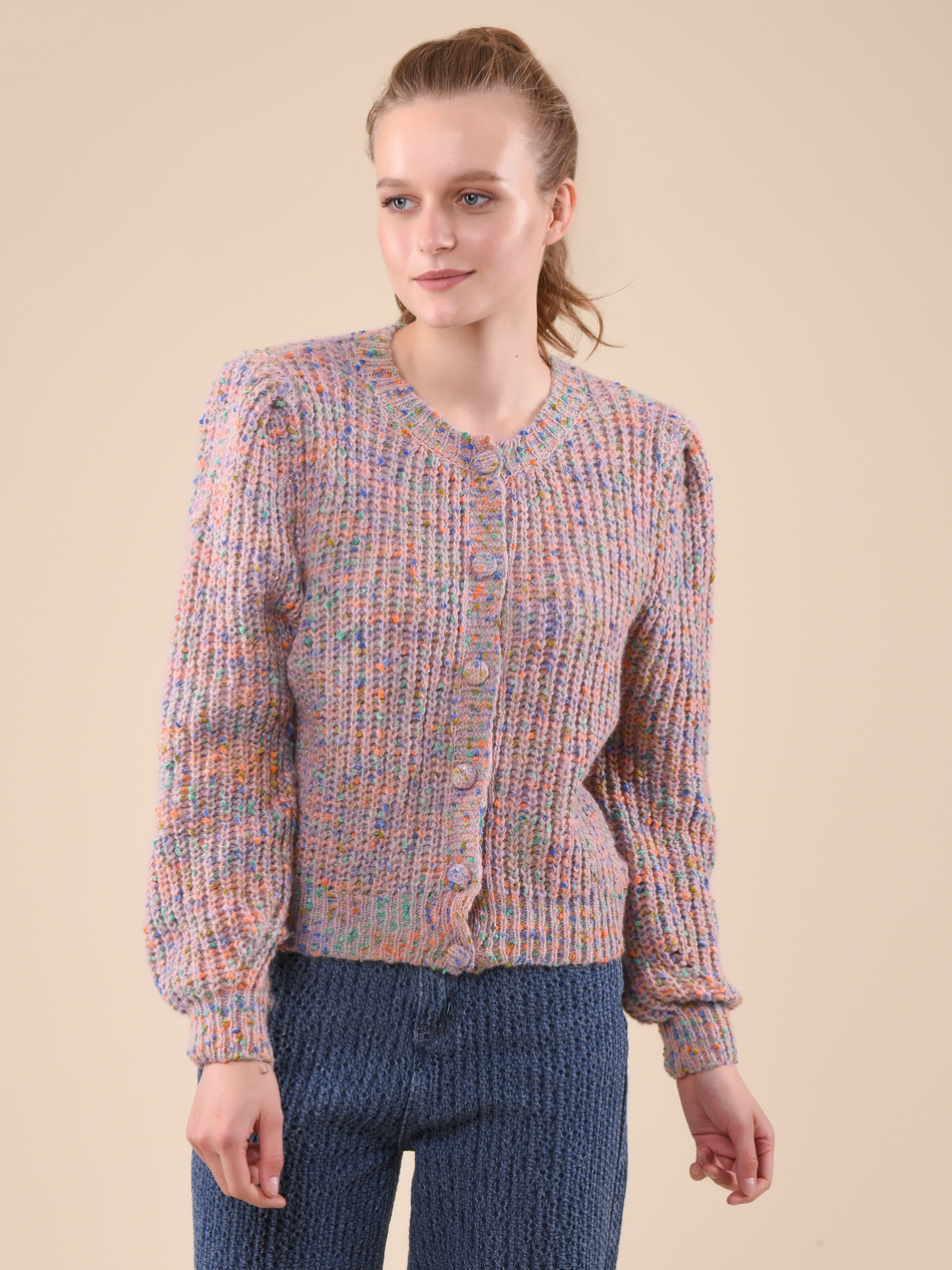 Свитер женский