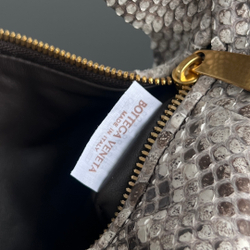 Bottega Veneta Mini Jodie 28 cm