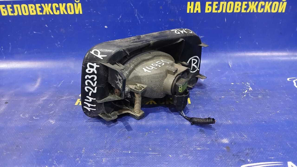 Туманка правая Honda ACCORD 2002-2005