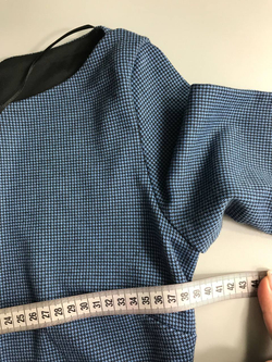 Платье Oodji повседневное, лаконичного кроя 44 размер