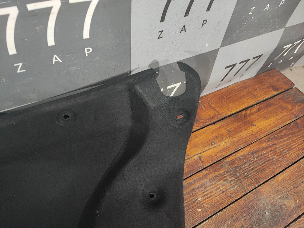 Обшивка крышки багажника Toyota Camry (XV70) 17-нв Б/У Оригинал 6471933180C1